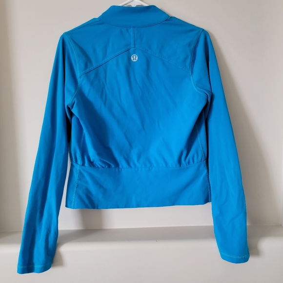 Lululemon jacket. Size 6. Teal. - Picture 3 of 9